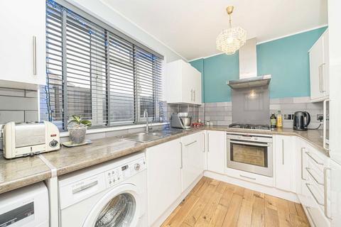 2 bedroom semi-detached house for sale, Twickenham Road, Isleworth TW7