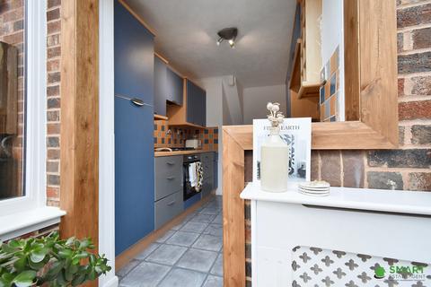 69 Chantry Meadow, Exeter, EX2 8FU