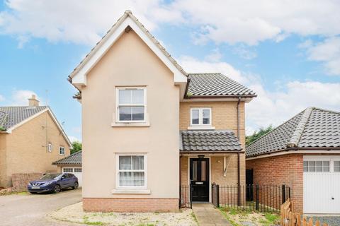 3 bedroom detached house for sale, Pyman Close, Martham