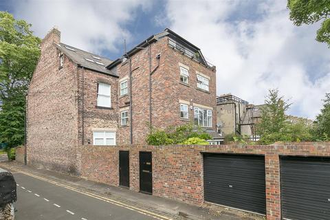 2 bedroom townhouse to rent, Tankerville Terrace, Jesmond, Newcastle upon Tyne