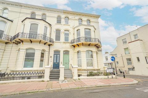 2 bedroom flat for sale, White Rock Gardens, Hastings