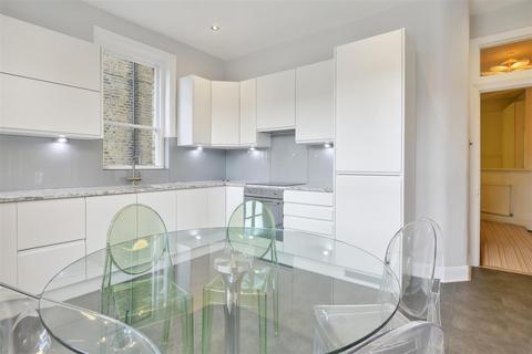 2 bedroom apartment to rent, Delaware Road, London W9