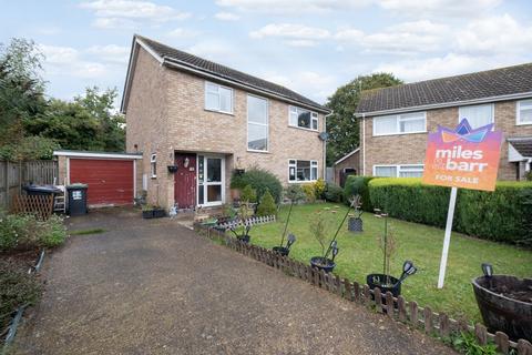 4 bedroom detached house for sale, Sidney Cooper Close, Rough Common, CT2