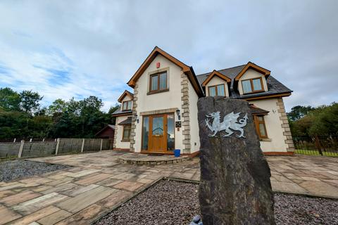 6 bedroom detached house for sale, The Tryline, Penderyn Road, Hirwaun, Aberdare. CF44 9RU