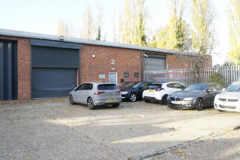 Warehouse to rent, Clayton Road, Hayes UB3