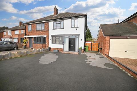 3 bedroom semi-detached house for sale, Derwent Road, Wolverhampton WV6