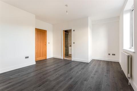 2 bedroom apartment to rent, Freshfield Road, Brighton