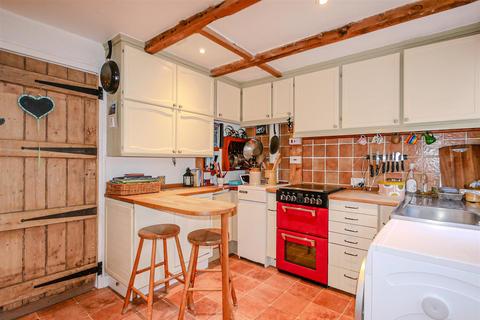 3 bedroom end of terrace house for sale, The Street, Ewelme OX10