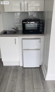 Studio to rent, Hendon Way, Golders Green NW2