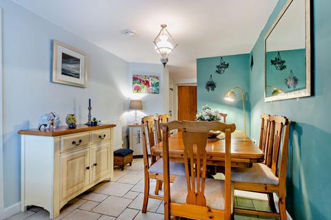 3 bedroom terraced house for sale, High Street, Kempsford, Fairford, Gloucestershire, GL7