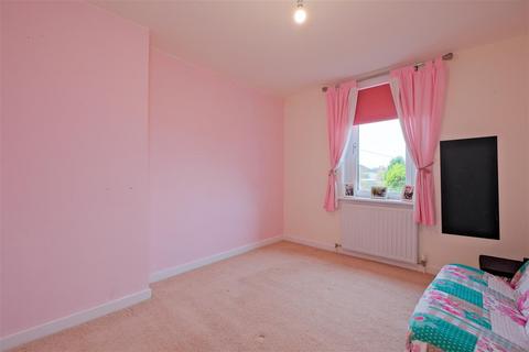 77 Castlehill Road, Overtown, Wishaw, ML2 0QX