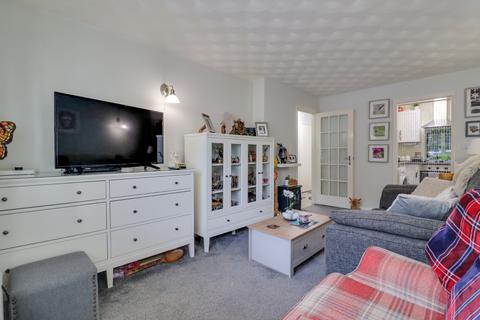 1 bedroom ground floor flat for sale, St Anne's Road, Woolston