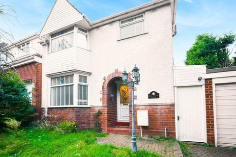 5 bedroom house to rent, Mill Lane, Northfield B31