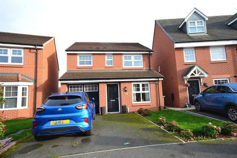 3 bedroom detached house to rent, Morgan Road, Moston, Sandbach