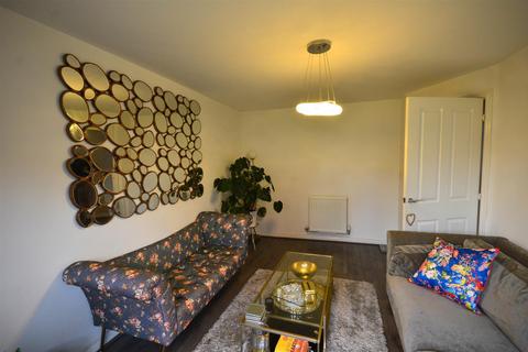 3 bedroom detached house to rent, Morgan Road, Moston, Sandbach