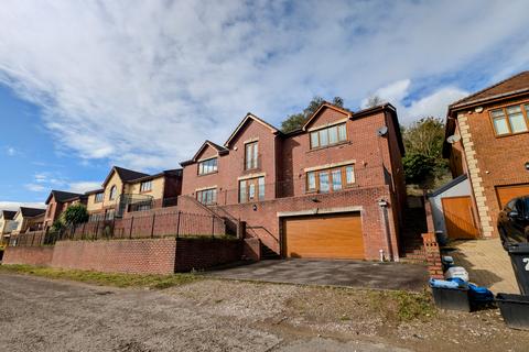 4 bedroom detached house for sale, Springfield Rise, Treharris, CF46 5RD