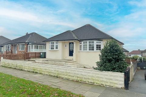 4 bedroom detached house for sale, Westfield Lane, Wrose, Shipley, BD18