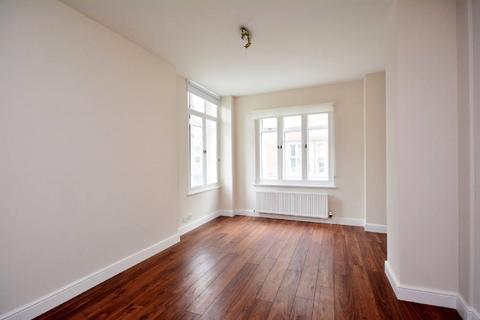 1 bedroom flat to rent, Fitzrovia, London NW1