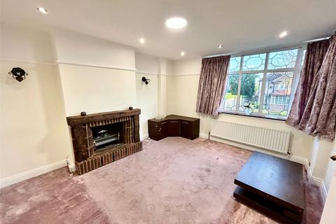 4 bedroom semi-detached house to rent, Courtfield Rise, West Wickham, BR4