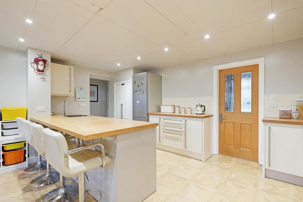 Open Plan Kitchen and Dining Room