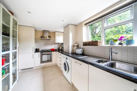 2 bedroom flat for sale, Virginia Water,  Surrey,  GU25