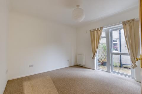 1 bedroom flat for sale, Bois Lane, Chesham Bois, Amersham