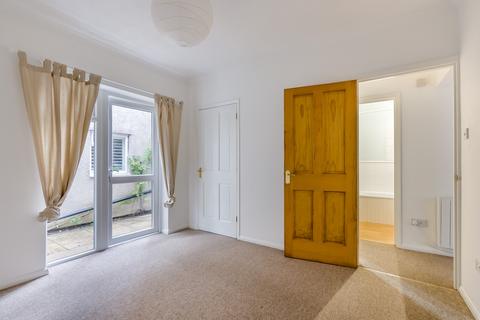 1 bedroom flat for sale, Bois Lane, Chesham Bois, Amersham