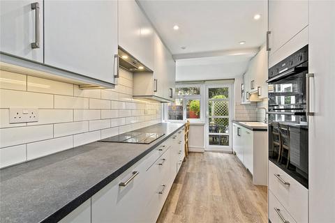 3 bedroom semi-detached house for sale, Castlegate, Richmond, TW9