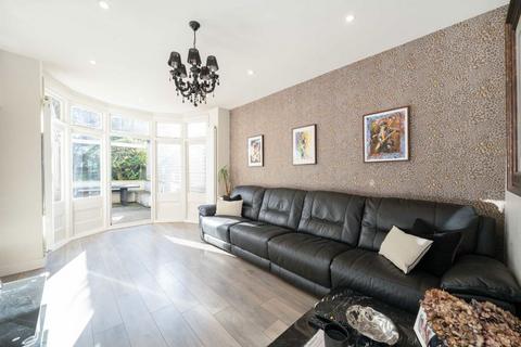 5 bedroom semi-detached house for sale, Windermere Avenue, London N3