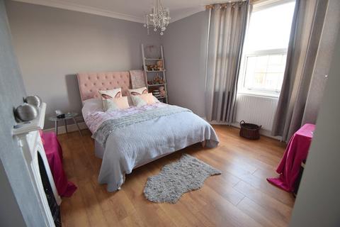 48 Albany Road, Old Windsor, Windsor, SL4 2QA