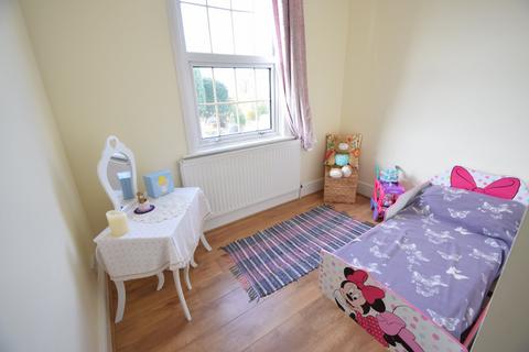 48 Albany Road, Old Windsor, Windsor, SL4 2QA
