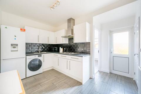 3 bedroom terraced house for sale, Gresham Road, E16, Royal Docks, London, E16