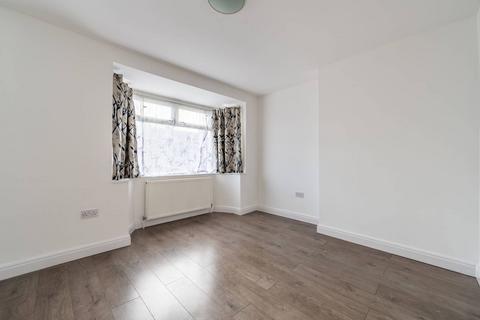 3 bedroom terraced house for sale, Gresham Road, E16, Royal Docks, London, E16