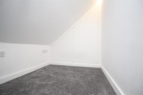 Studio to rent, Havelock Street, Canterbury