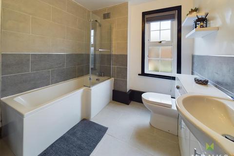 102 Albert Road, Oswestry, SY11 1NJ