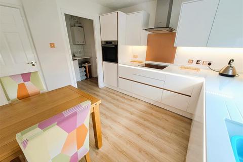 38 Kingfisher Close, Birmingham, B26 2QF