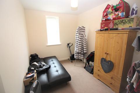 2 bedroom apartment to rent, Wickham Crescent, Braintree