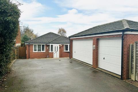 2 bedroom detached bungalow for sale, Perry Hill Road, Oldbury