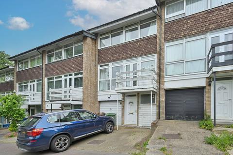 undefined, Roxeth Hill, Harrow on the Hill, Harrow, HA2