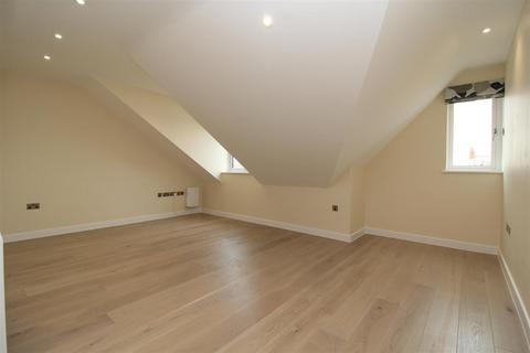 1 bedroom flat to rent, 18 Malden Close, Cambridge