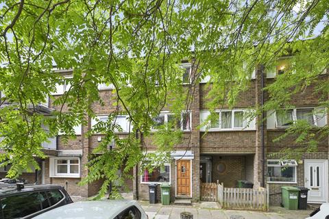 4 bedroom terraced house to rent, Adeney Close, Hammersmith, London W6 8ET