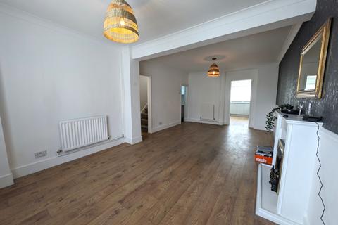 7a Darran Road, Mountain Ash, CF45 3HG