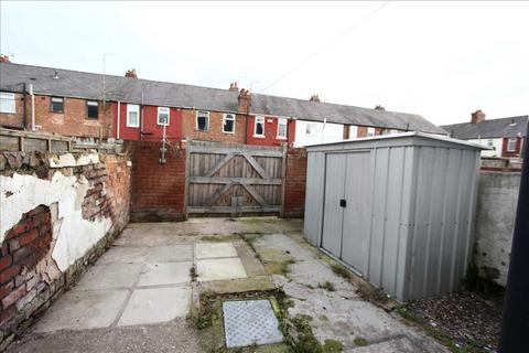 2 bedroom terraced house for sale, Priestfield Road, Ellesmere Port