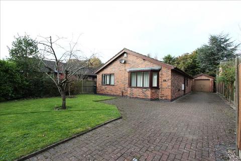 3 bedroom bungalow for sale, Buttermere Avenue, Ellesmere Port, Whitby