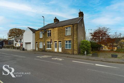 3 bedroom terraced house for sale, Market Street, Chapel-En-Le-Frith, SK23