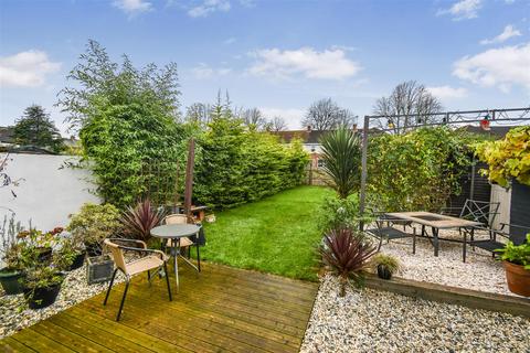 3 bedroom end of terrace house for sale, Tennyson Avenue, Clifton