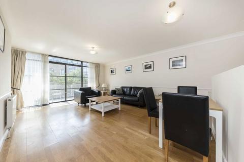 2 bedroom flat to rent, Goat Wharf, Brentford TW8