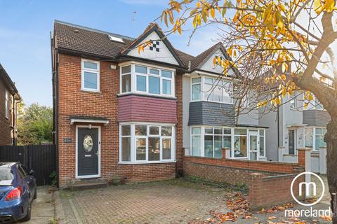 4 bedroom semi-detached house to rent, Cleveland Gardens, London NW2