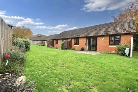 2 bedroom bungalow for sale, Oaksmere Gardens, Ipswich, Suffolk, IP2