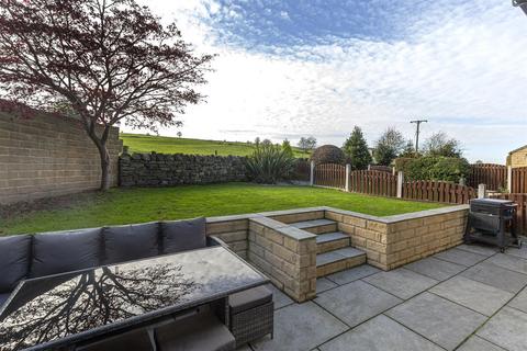 4 bedroom detached house for sale, Chadwick Hall Gardens, Mirfield